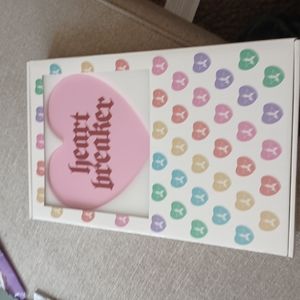 Jeffree star mystery box valentine's day mirror